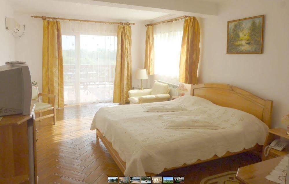 Hotel Wels Băltenii de Sus Екстериор снимка